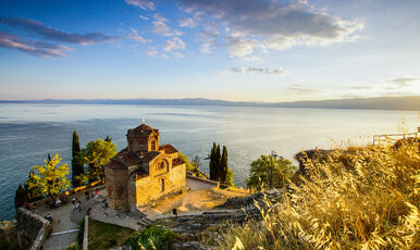 Kosovalı Büyük Balkanlar Turu AJet ile Extra Turlar ve Akşam Yemekleri Dahil
