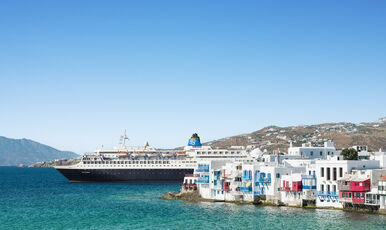 ÇEŞME HAREKETLİ SELECTUM BLU CRUISES İLE KAPIDA VİZELİ YUNAN ADALARI TURU